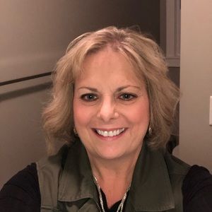 Meet your Posher, Joan